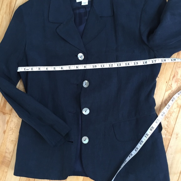 Navy silk blazer with natural shell button sz 1/2 - Picture 3 of 6